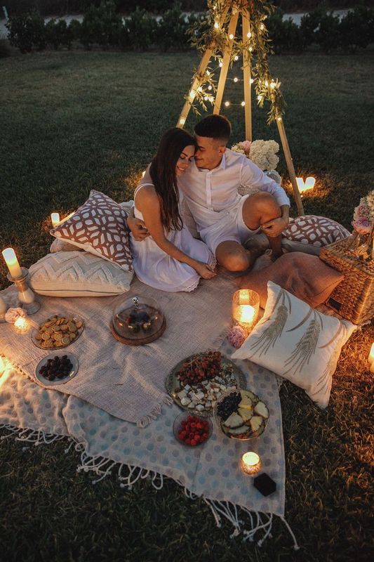 AlonaDate - Online Internet Dating In 2025